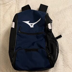 Mizuno Volleyball Backpack in Navy and Black